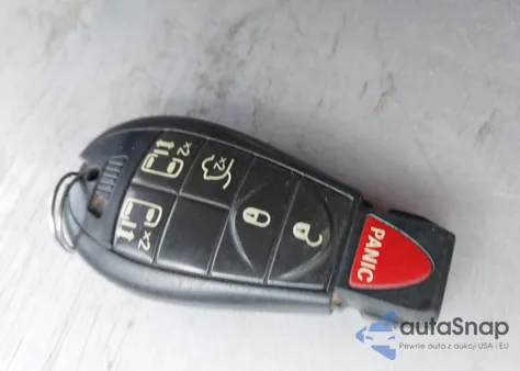 2014 Chrysler Town & Country Touring from USA, damaged, VIN 2C4RC1BG2ER339158